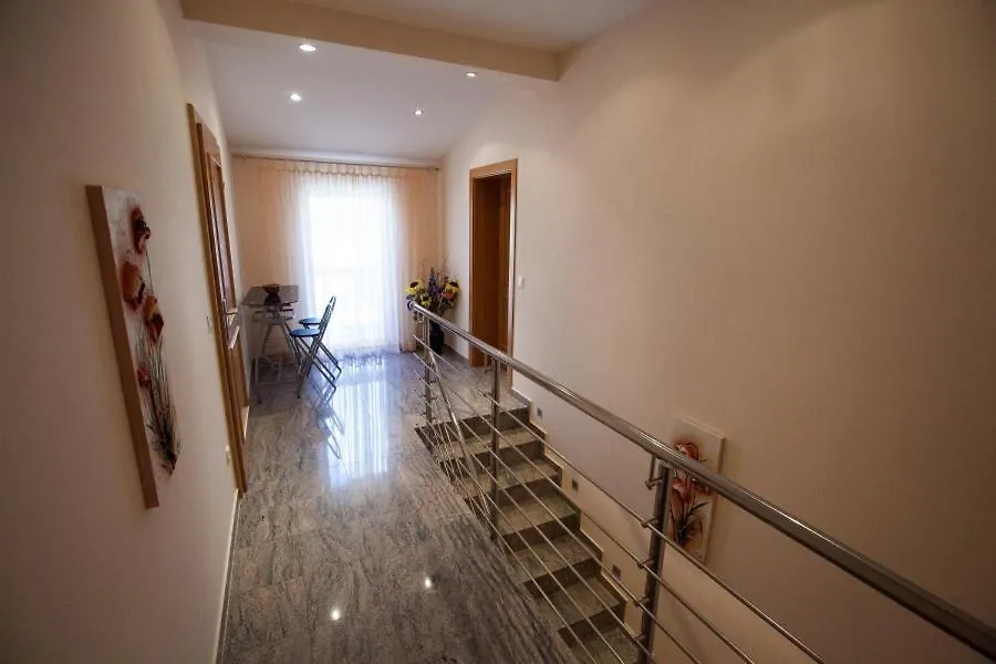 Apartment In Crikvenica With Sea View, Balcony, Air Conditioning, Wifi 3492-7
