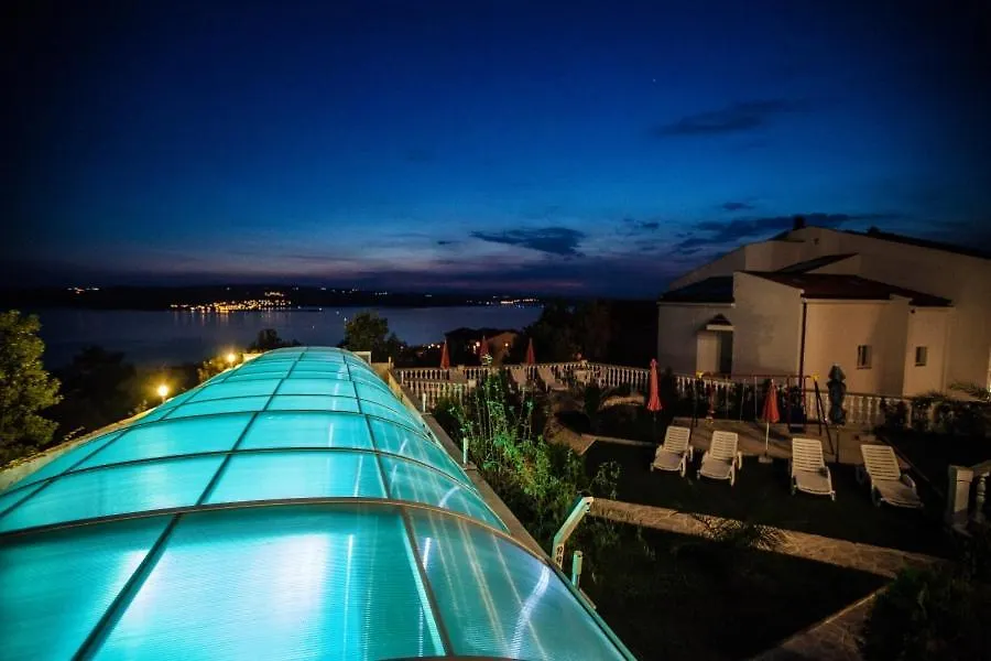 Apartment In Crikvenica With Sea View, Balcony, Air Conditioning, Wifi 3492-7