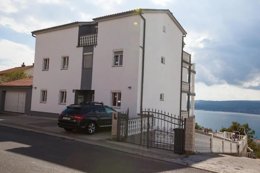 Apartment In Crikvenica With Sea View, Balcony, Air Conditioning, Wifi 3492-7 0*,