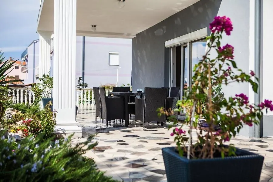 Apartment In Crikvenica With Sea View, Balcony, Air Conditioning, Wifi 3492-7